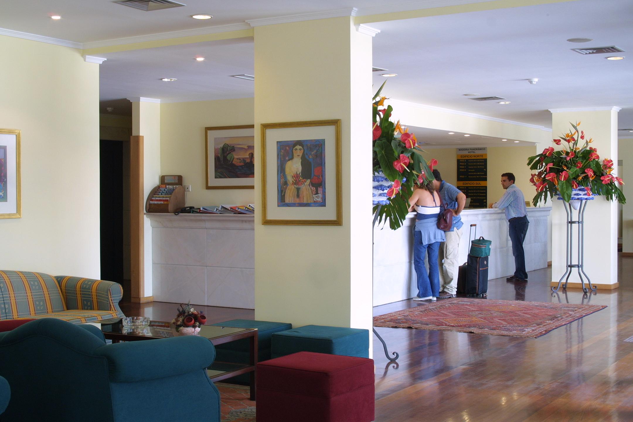 Vista Lobby Madeira Panoramico Hotel