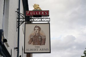 Alojamiento - The Albert Arms