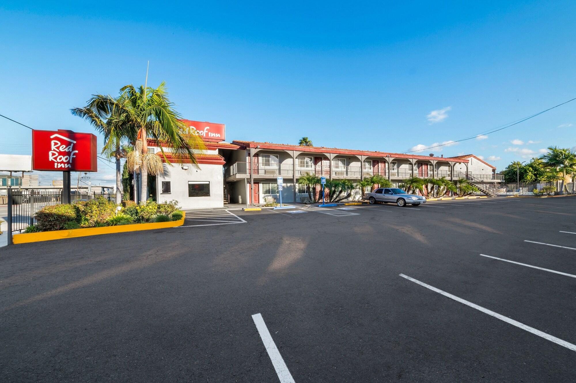 Vista Exterior Red Roof Inn Los Angeles – Bellflower