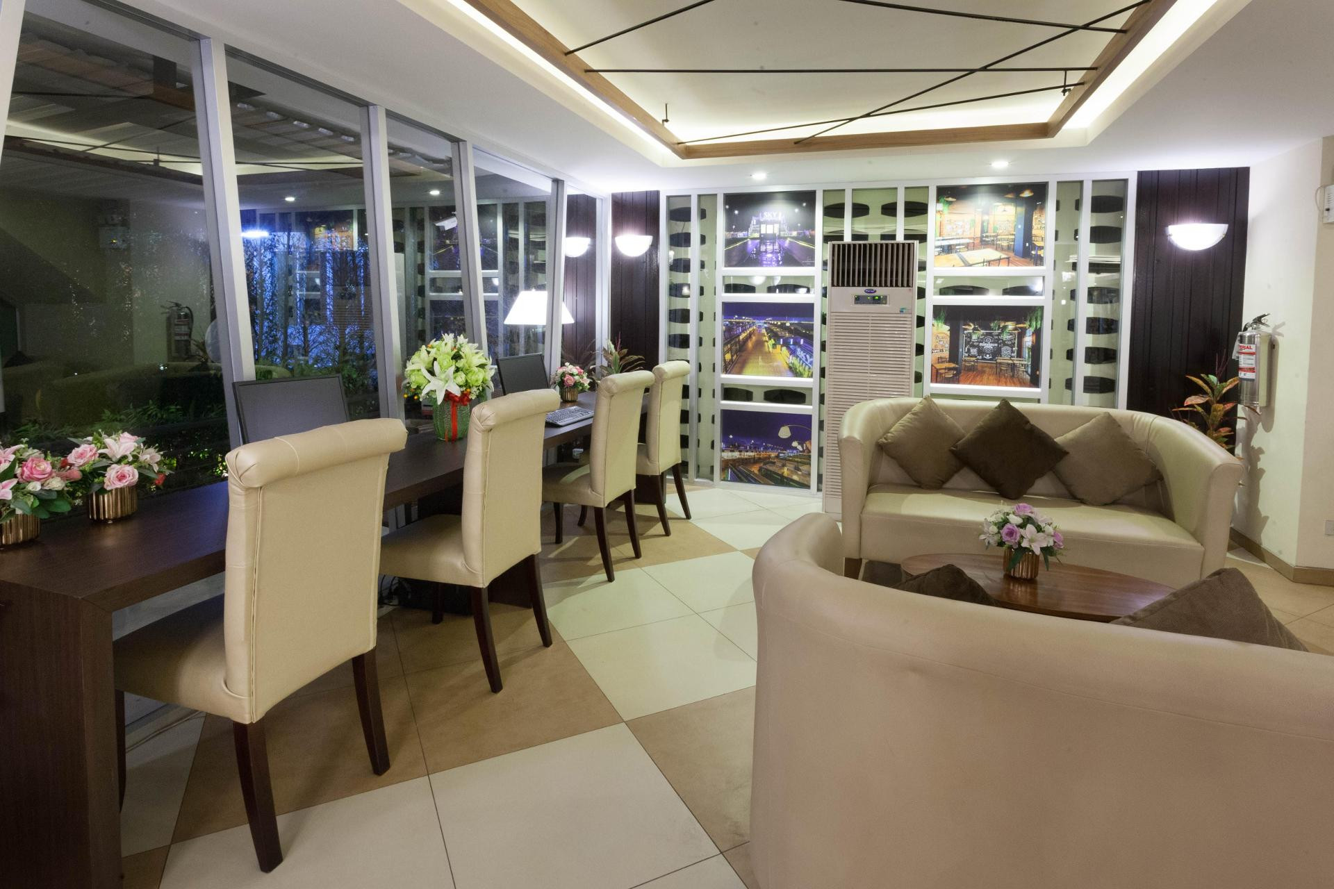 Vista Lobby Suvarnabhumi Ville Airport Hotel