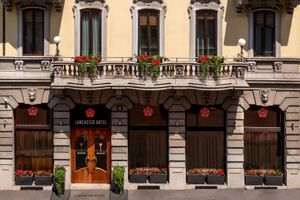 Alojamiento - Lancaster Hotel
