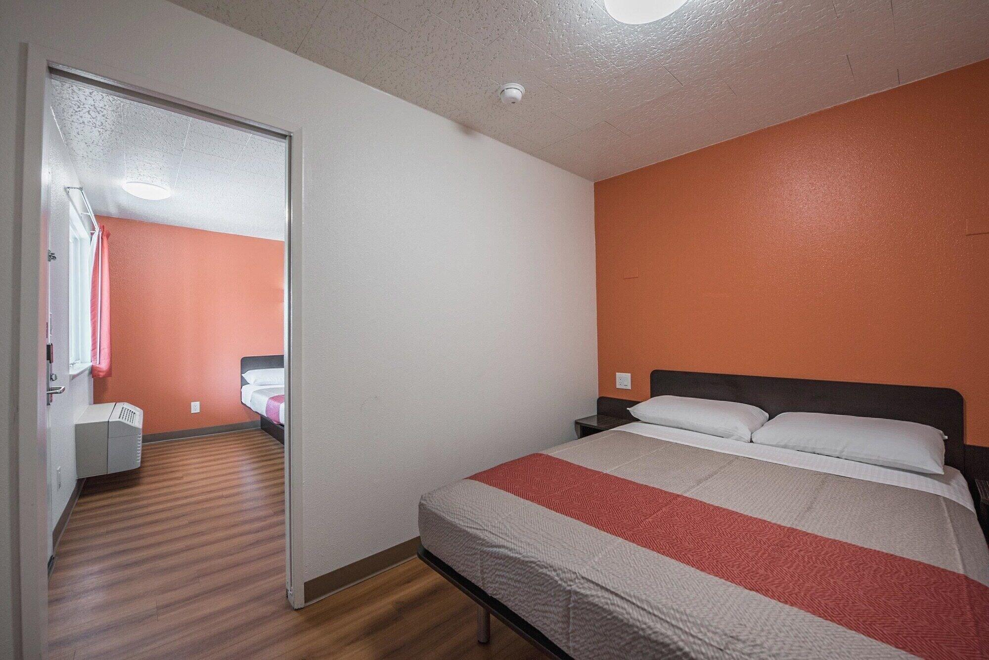 Varios Motel 6 Fallon, NV