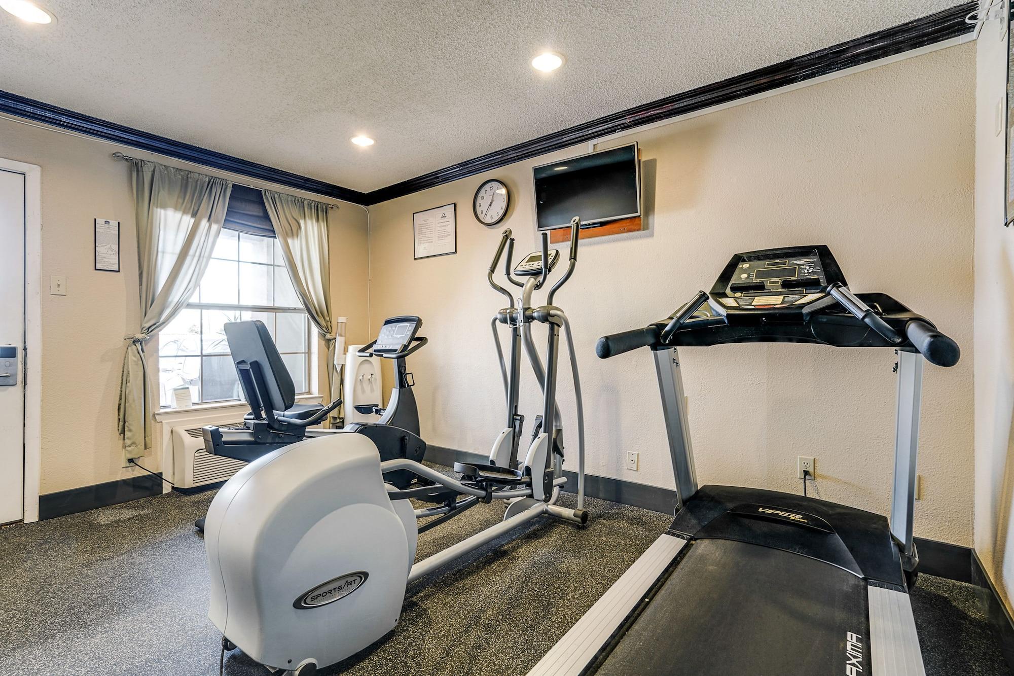 Gimnasio Quality Inn & Suites Dallas - Cityplace