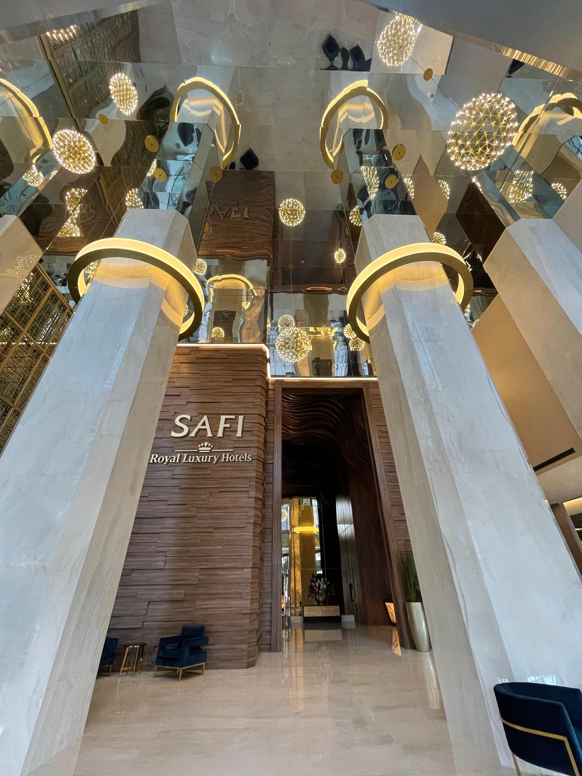 Safi Royal Luxury Metropolitan - Best Day