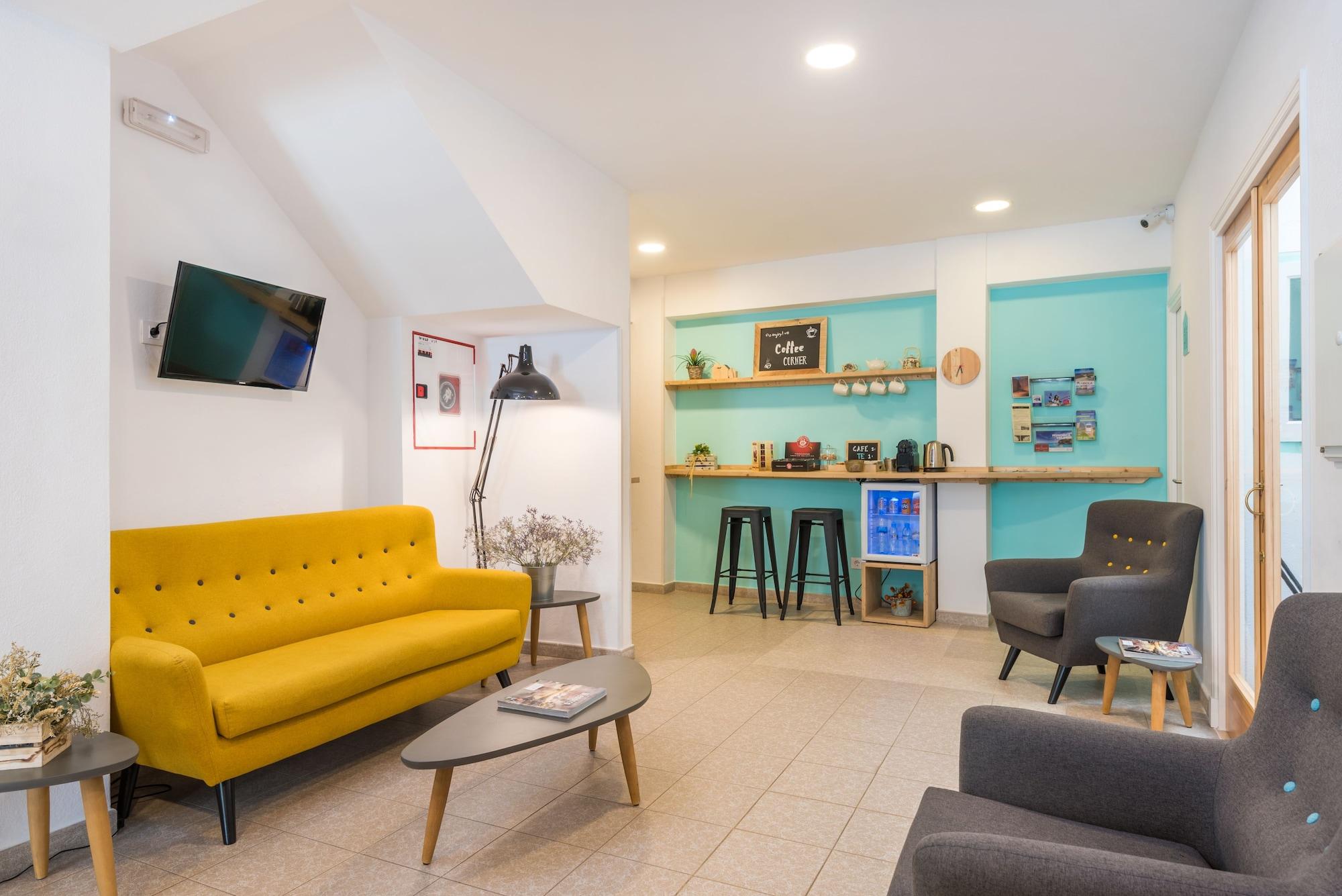 Vista Lobby Hostal Jume - Urban Rooms