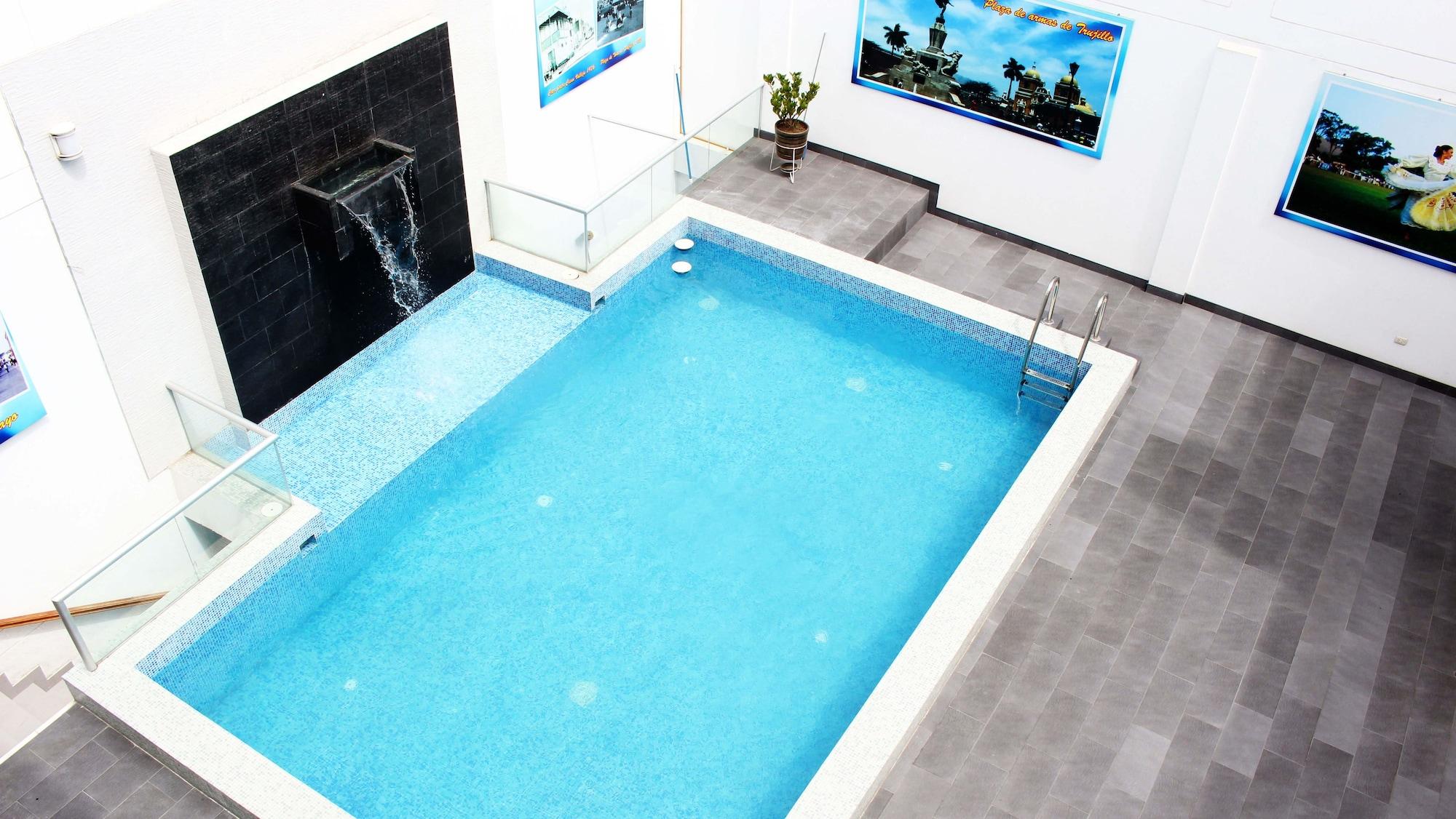 Vista Piscina Hotel Libertad