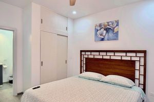 Alquiler Vacacional - 2BR Apartment · 3 Beds · Pool · 4 Min Walk to Beach