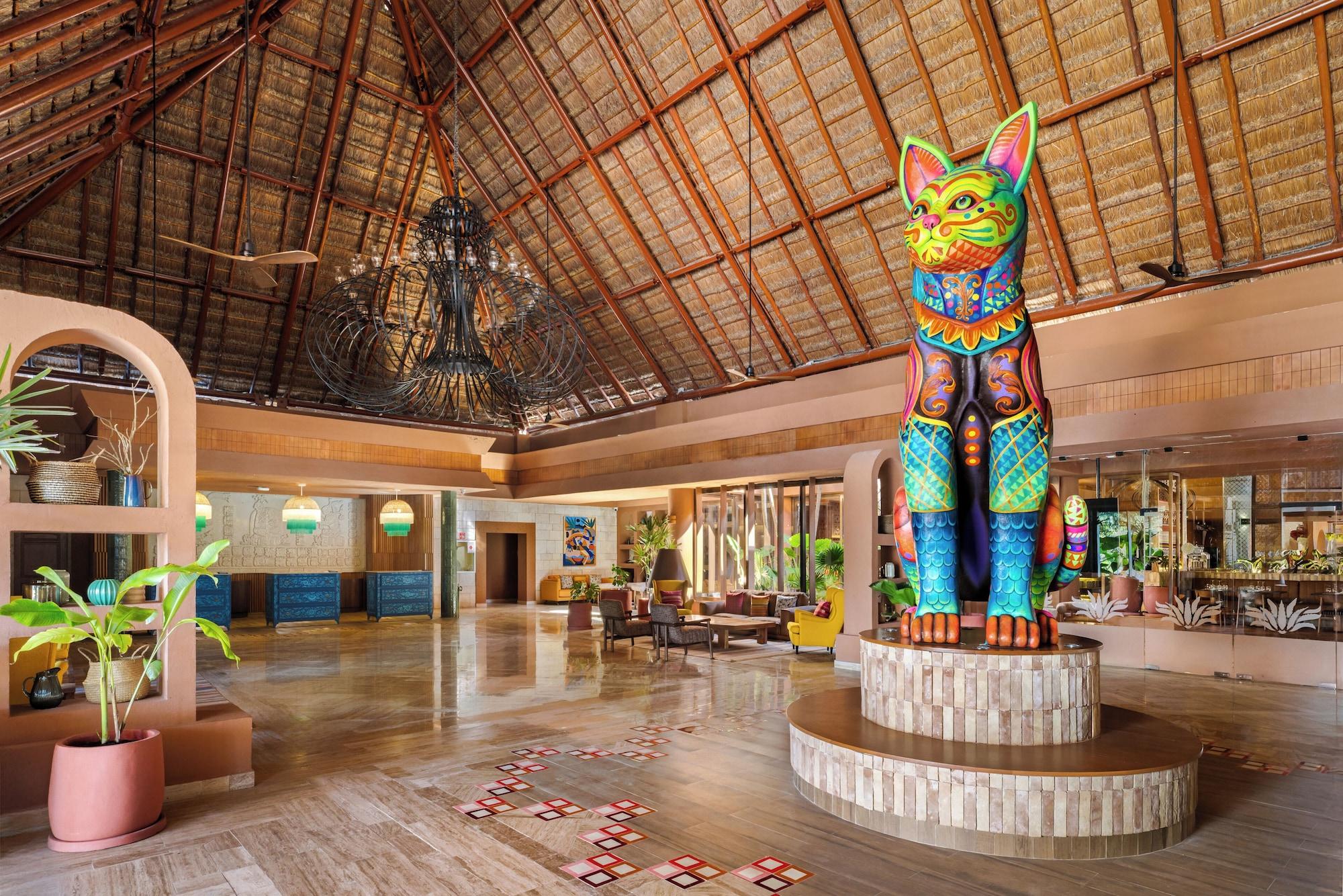 Vista Lobby Bahia Principe Escape Tequila
