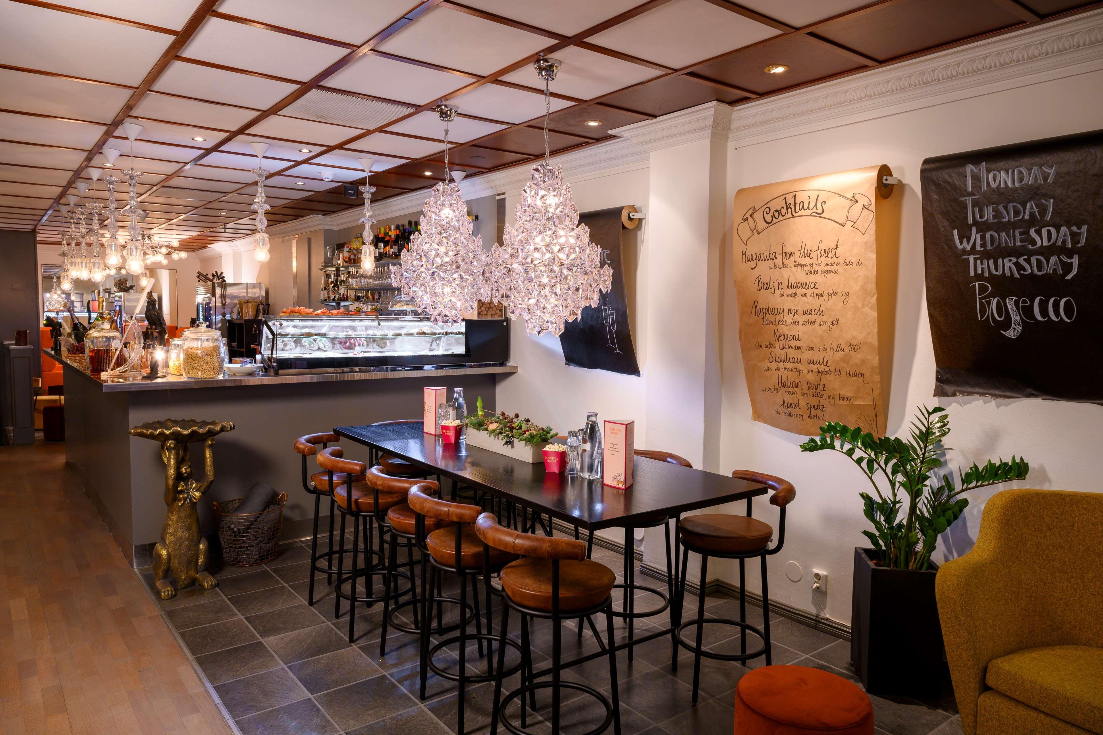 Bar/Salón Scandic Värnamo