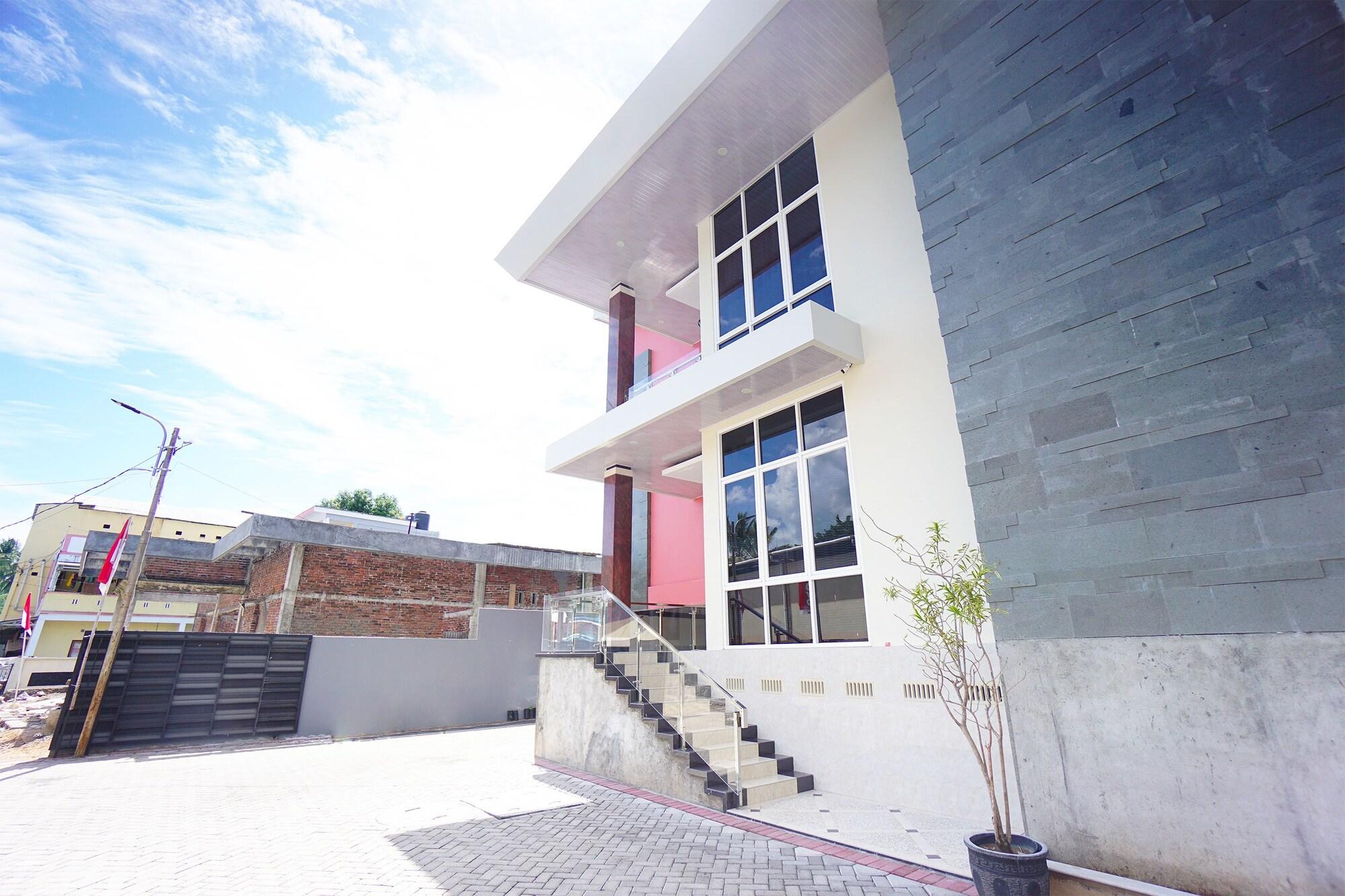 Comodidades del Alojamiento OYO 1290 Felizcha House