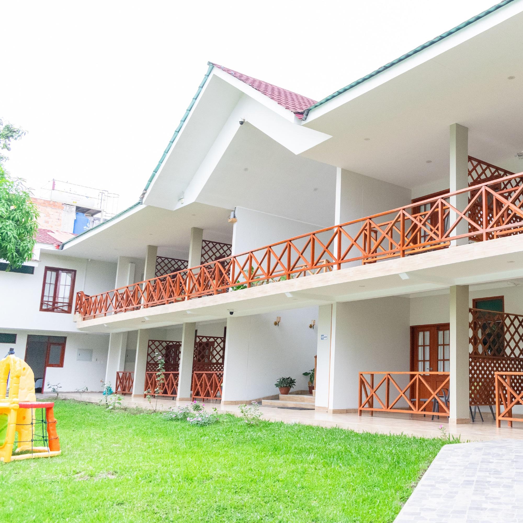 Vista Lobby Hotel Laguna Azul