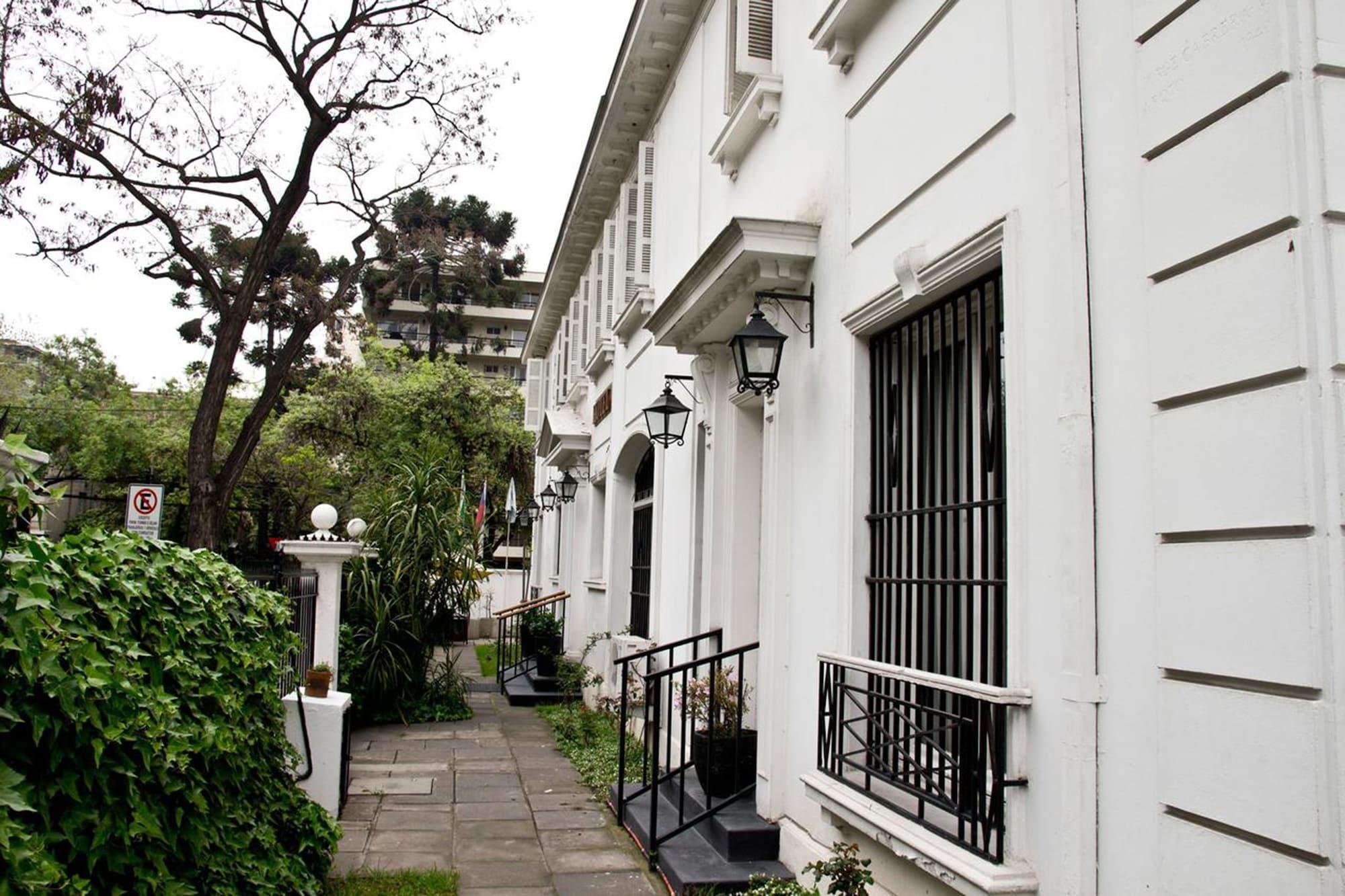 Vista Exterior Embajada Hotel Butique