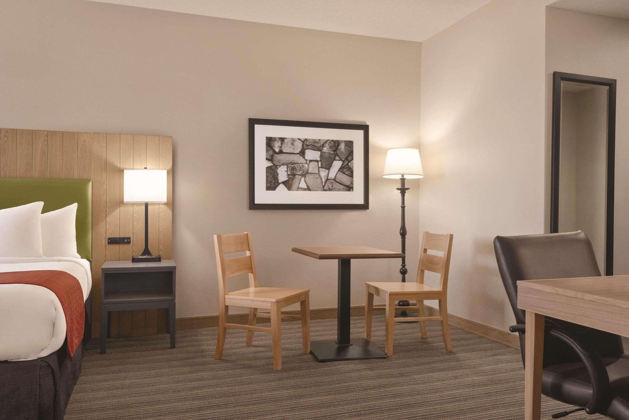 Habitación Country Inn & Suites by Radisson, Eagan, MN