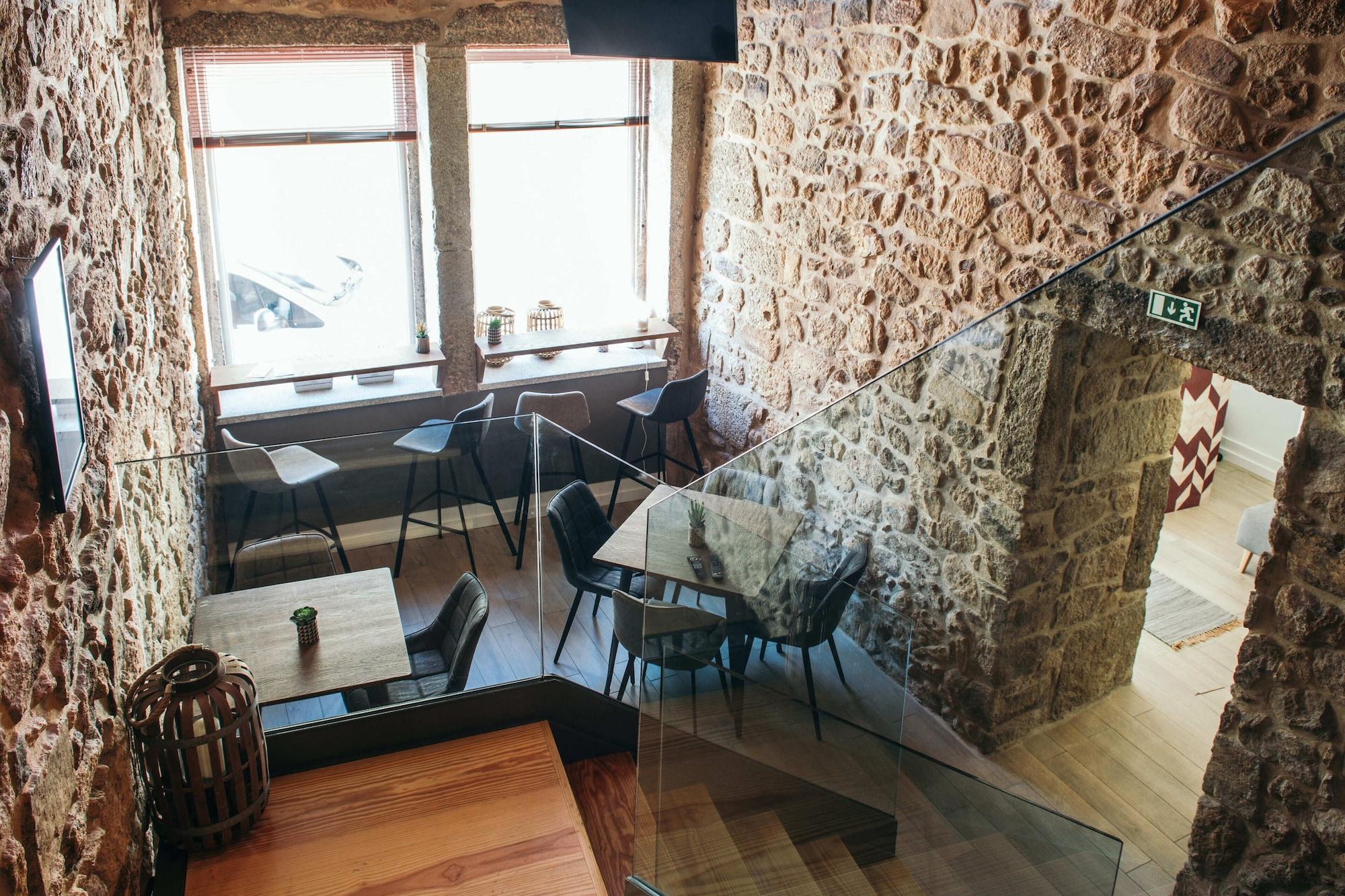 Comodidades del Alojamiento In Barcelos Hostel & Guest House