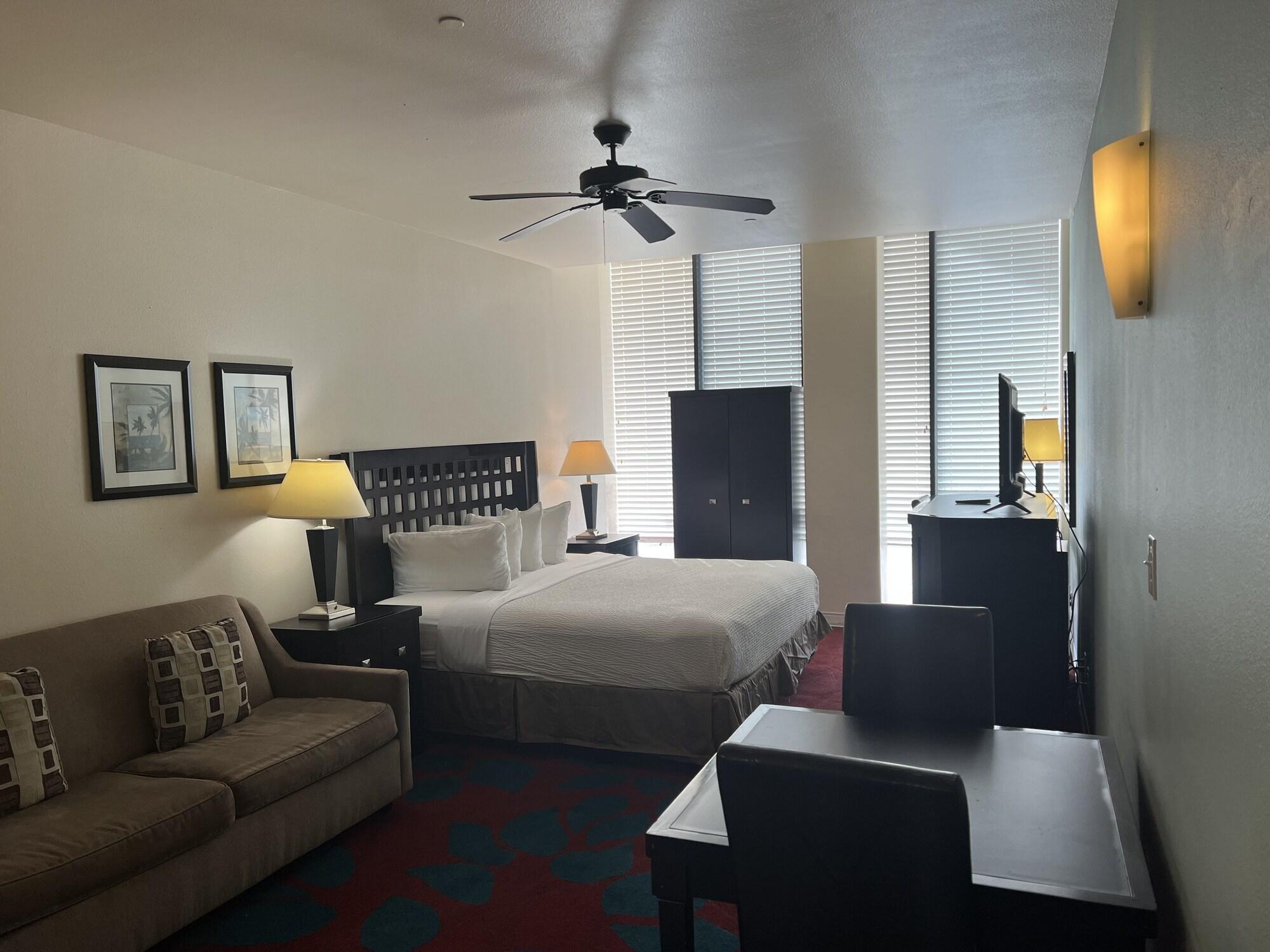 Habitación Sunchase Inn & Suites