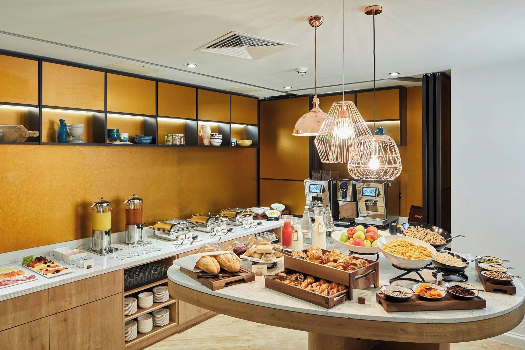 Restaurant Courtyard by Marriott Oxford City Centre