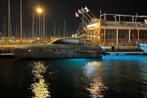 Alojamiento - MOTORYACHT RAFFAELLI BONITA