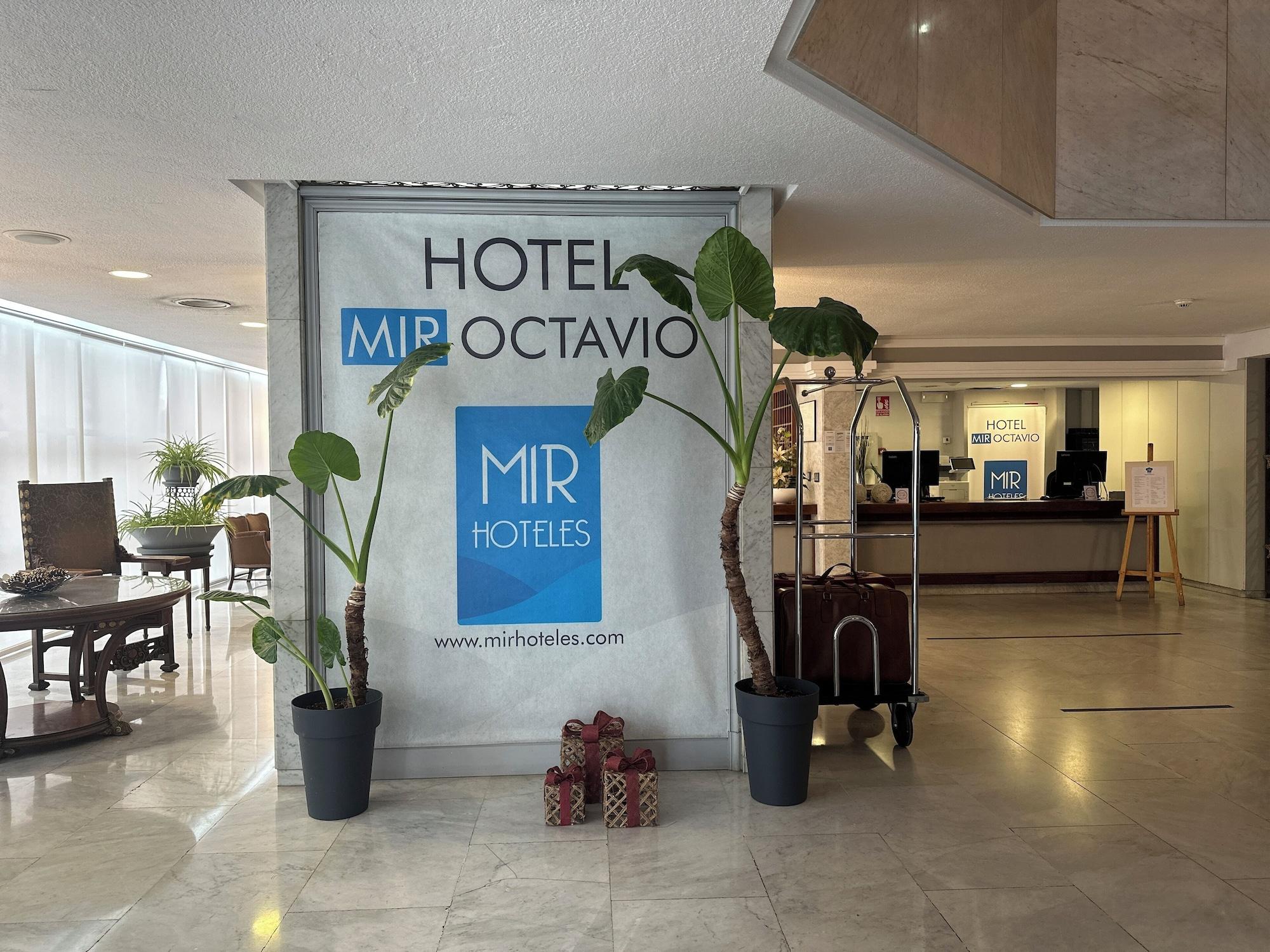 Vista Lobby Hotel Mir Octavio
