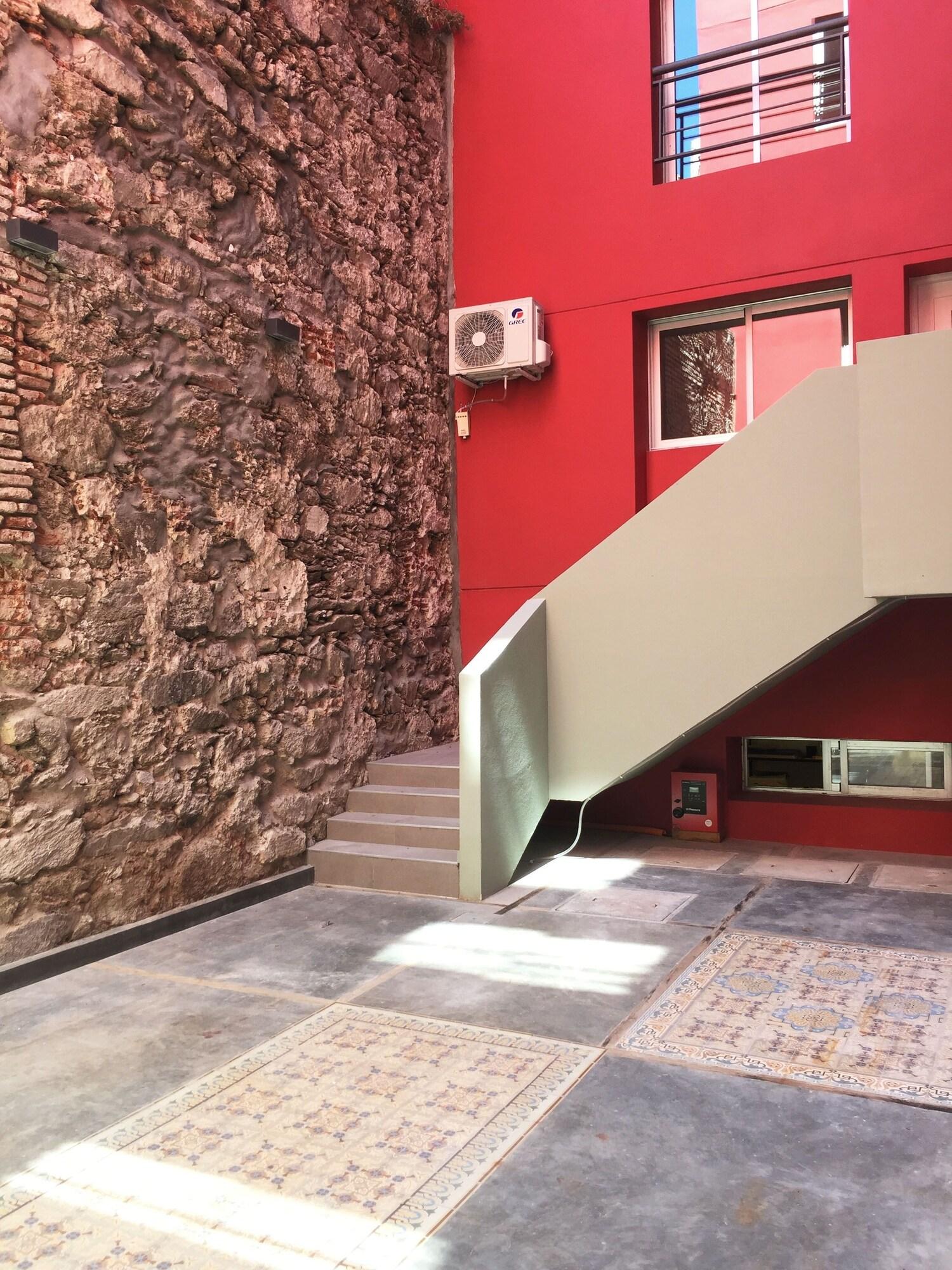 Varios Circus Hostel&Hotel Montevideo