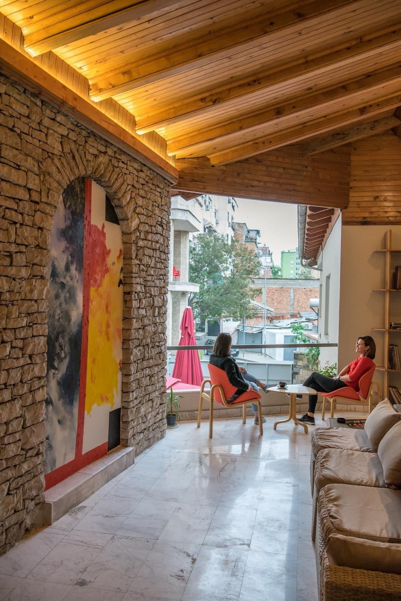 Vista Exterior Mosaic Home - Hostel