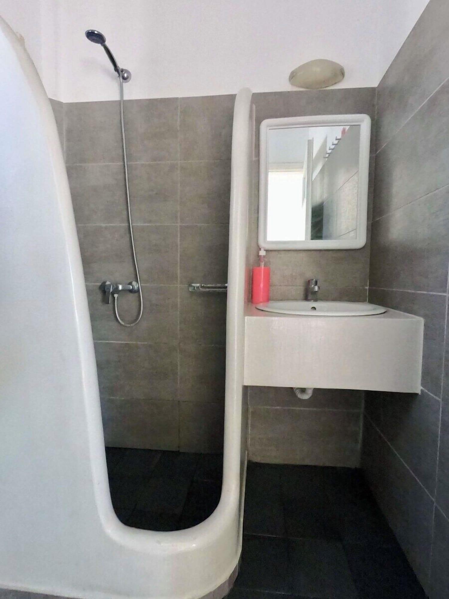 Equipamiento de Habitación Fira Backpackers Place