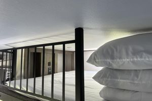 Alojamiento - Family friendly RV on a private, peaceful campsite. Beautiful dark night skies.