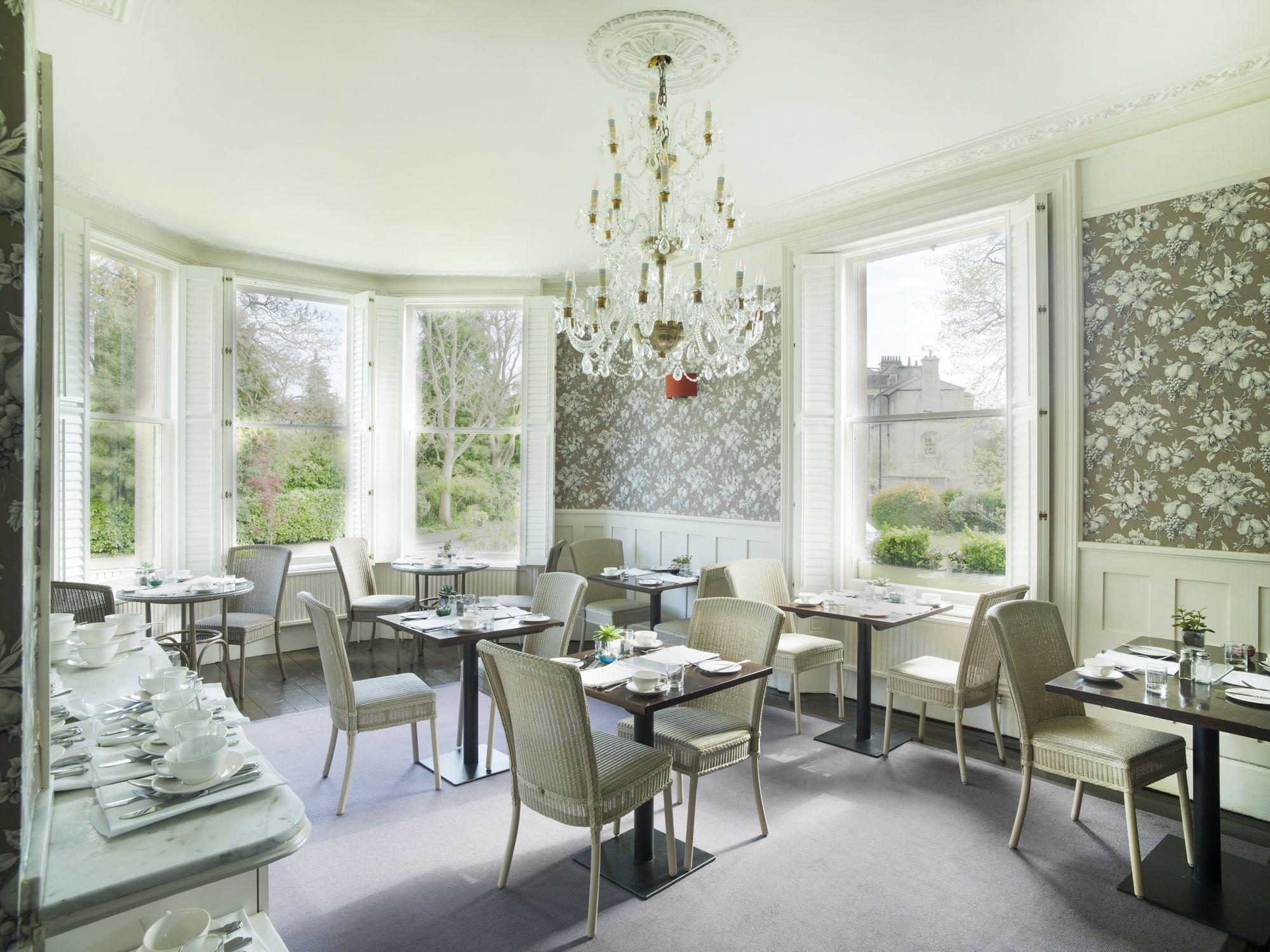 Restaurant The Roseate Villa Bath