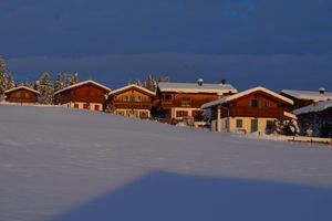 Renta temporal - Uncle Leo - detached house, swedish stove, balcony and terrace, WiFi, carport