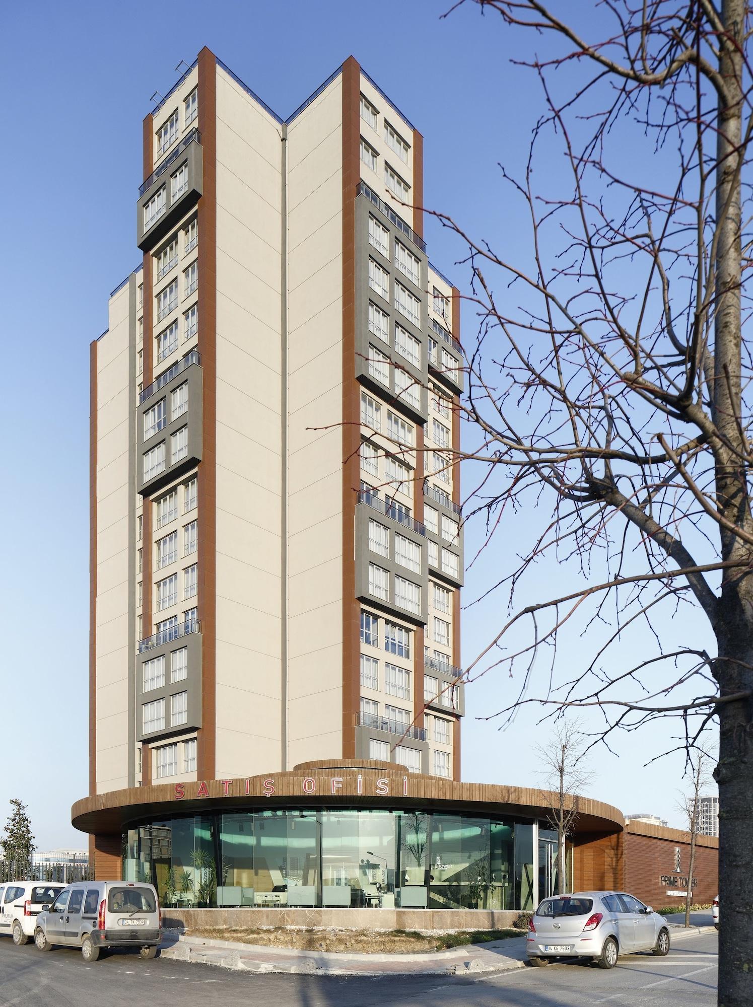 Vista Exterior Prime Suites