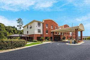 Alojamiento - Comfort Inn & Suites Midway - Tallahassee West