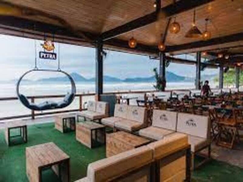 Restaurant Residencial Bambu, frete mar