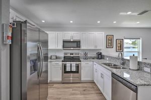 Alquiler Vacacional - Hot Tub & Fenced Yard: Home in Sebring