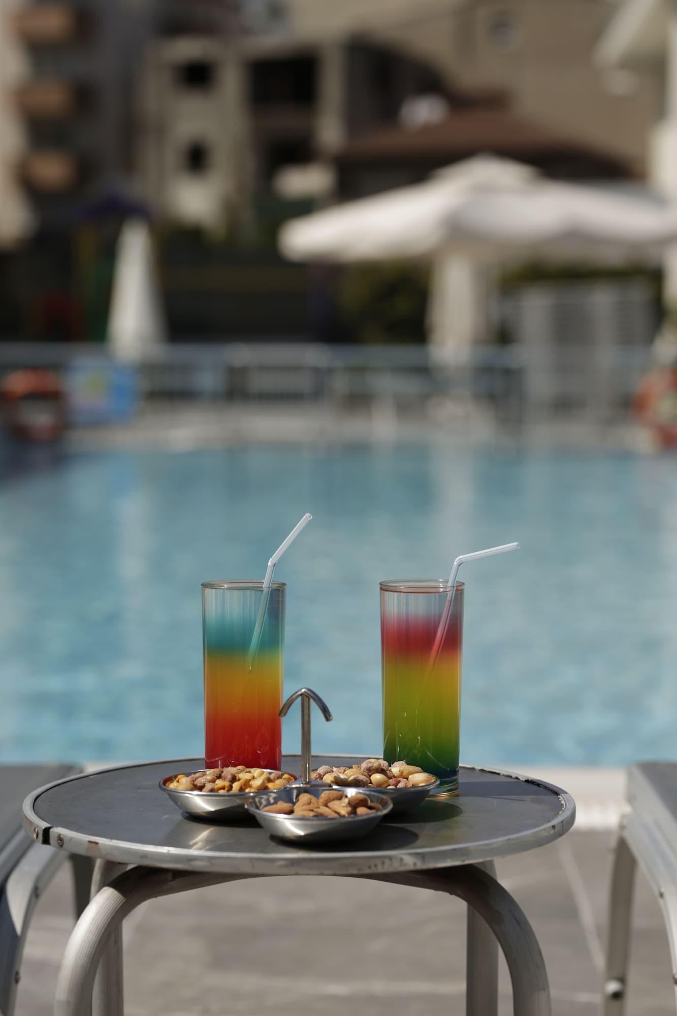 Bar/Salón Northdoor Hotel