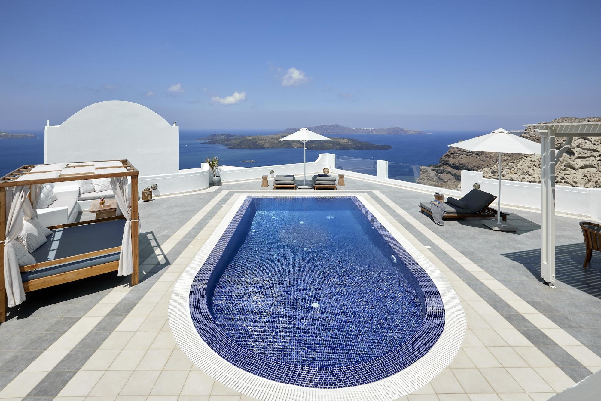 Vista Piscina Celestia Grand
