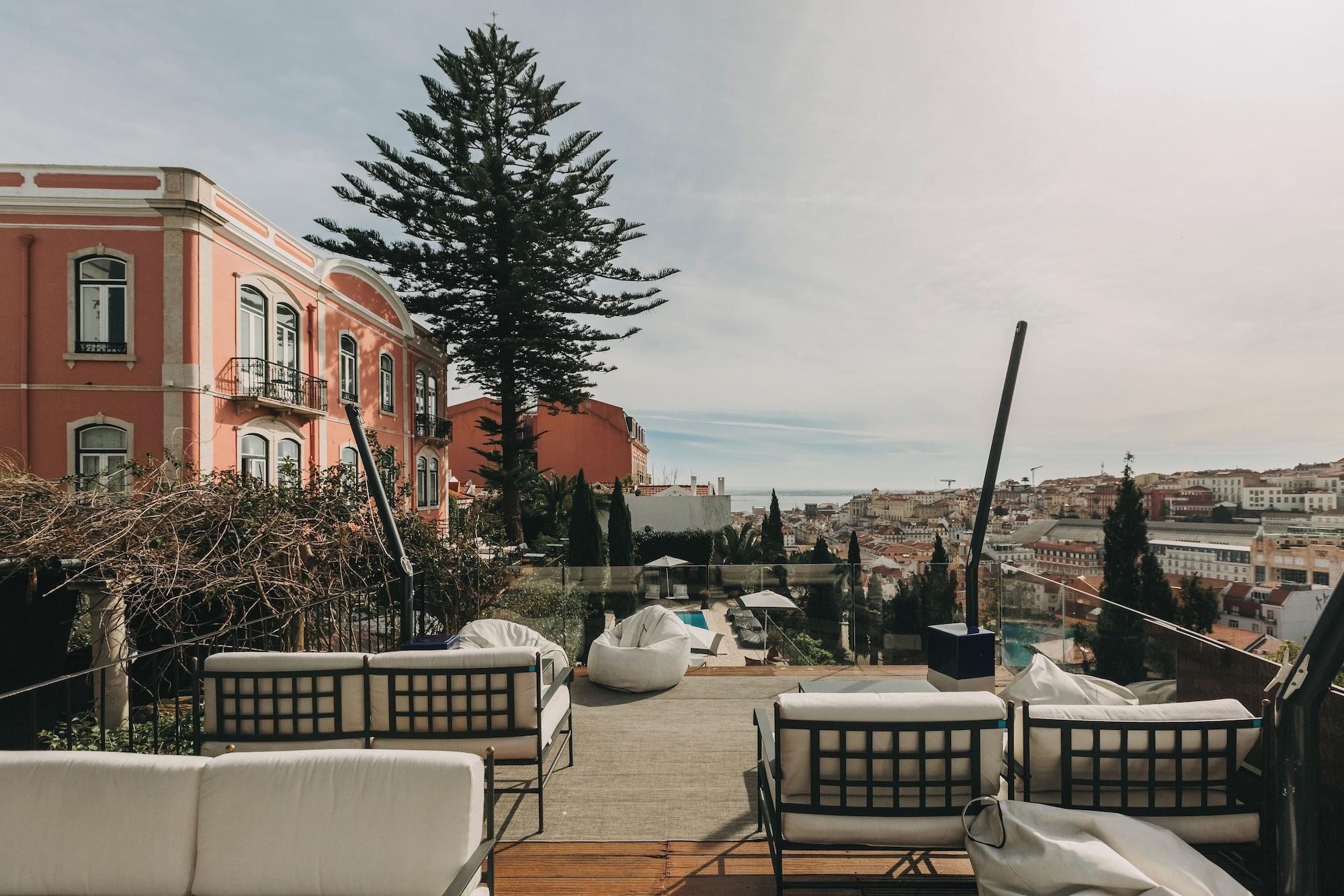 Vista Exterior Torel Palace Lisbon