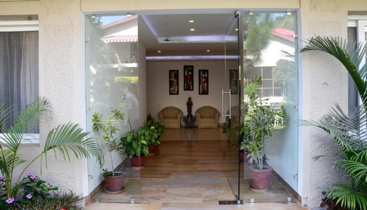 Vista Lobby The Fern Surya Resort Dharampur, Kasauli Hills, Series by Marriott