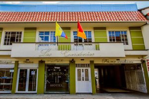 Alojamiento - Hotel Las Gardenias