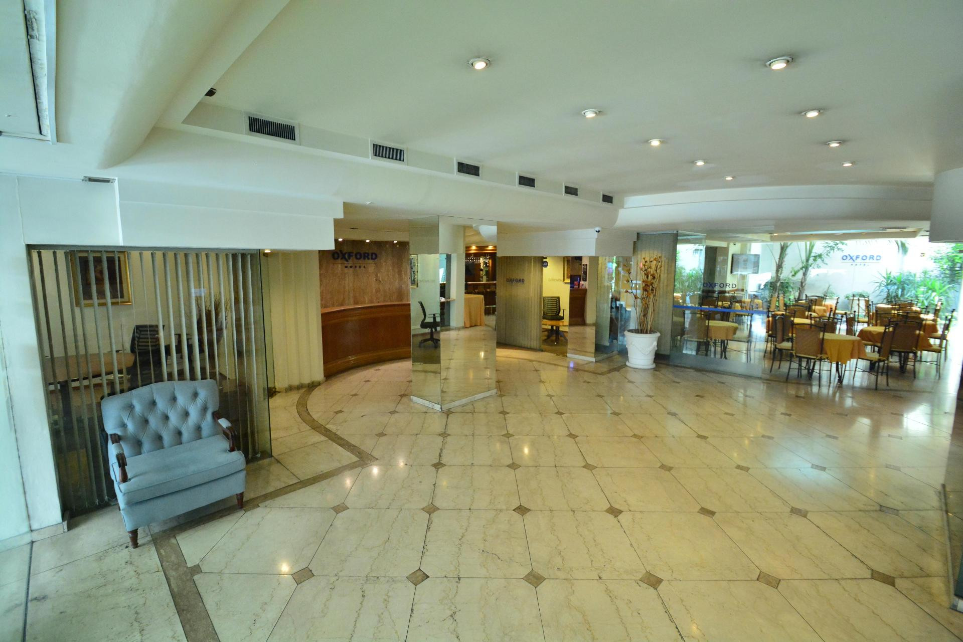 Vista Lobby Oxford Hotel