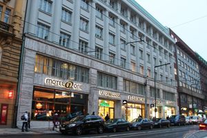 Alojamiento - Motel One Prague - Florentinum