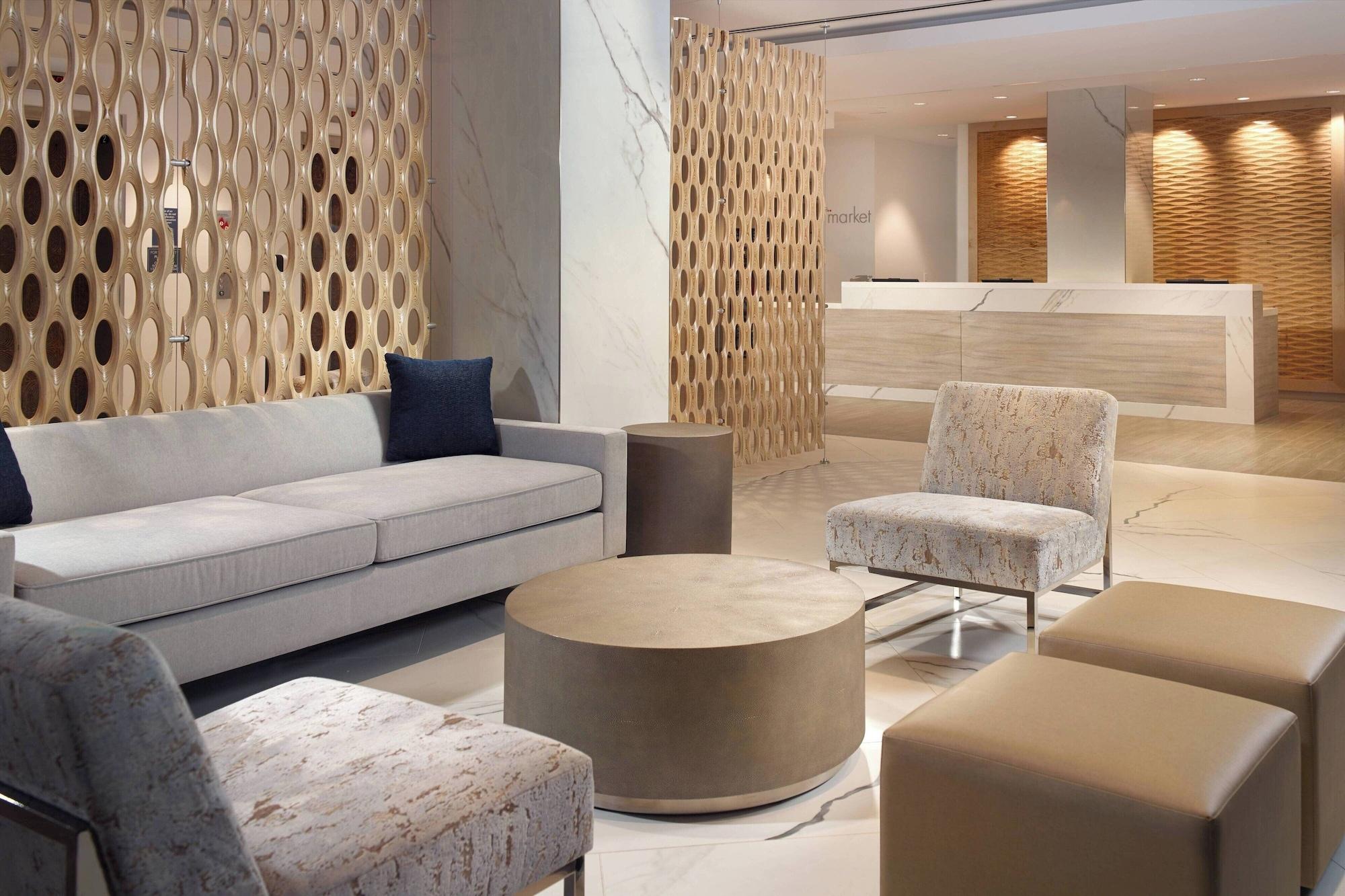 Vista Lobby Courtyard by Marriott Miami Coconut Grove