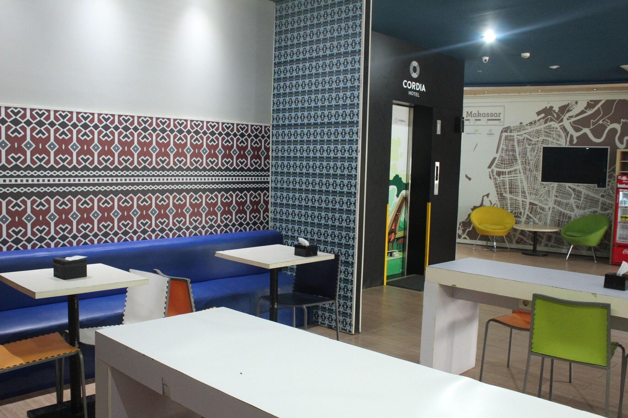 Vista Lobby Cordia Hotel Makassar Airport