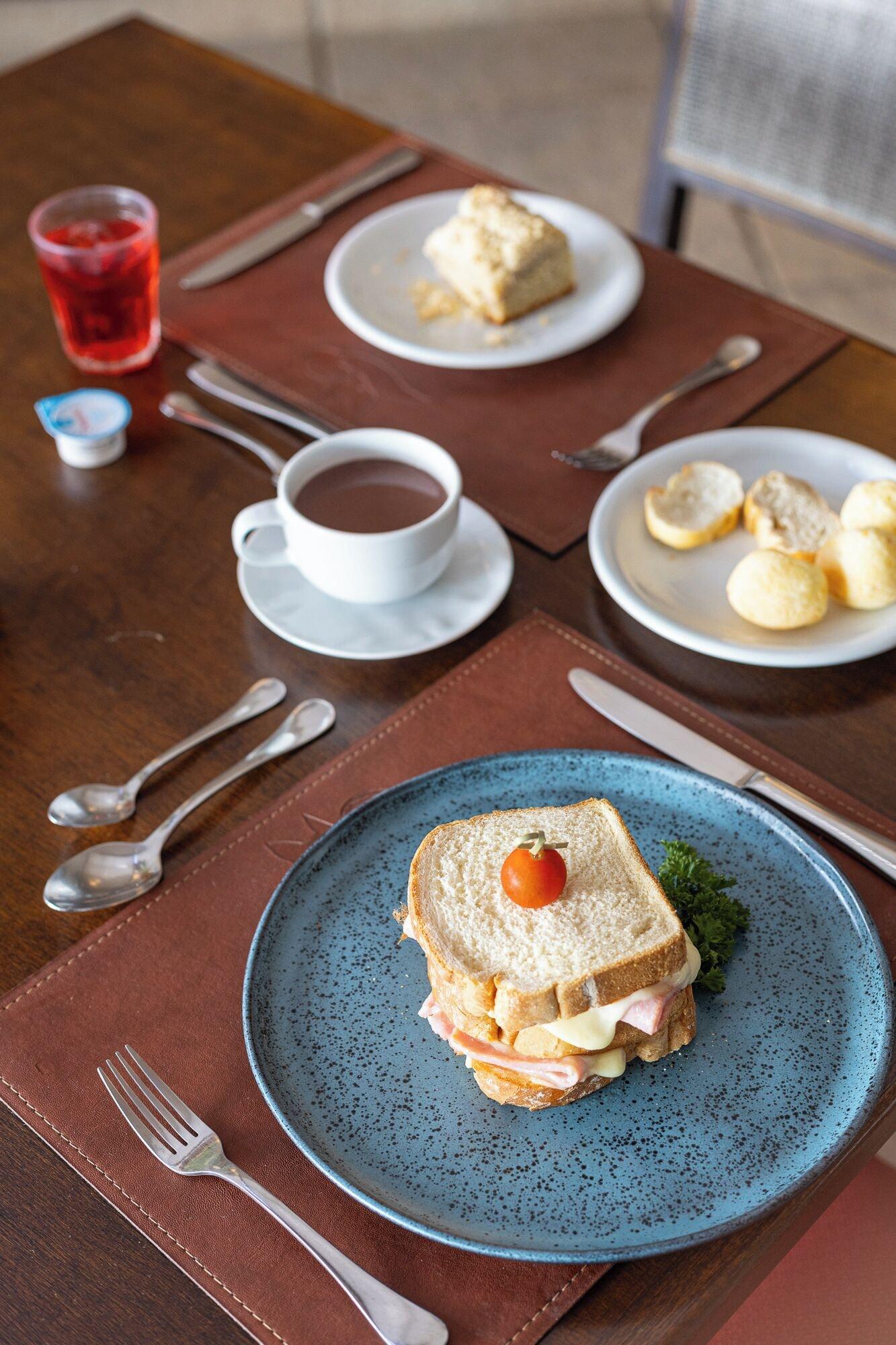 Bar/Salón Hotel Le Renard