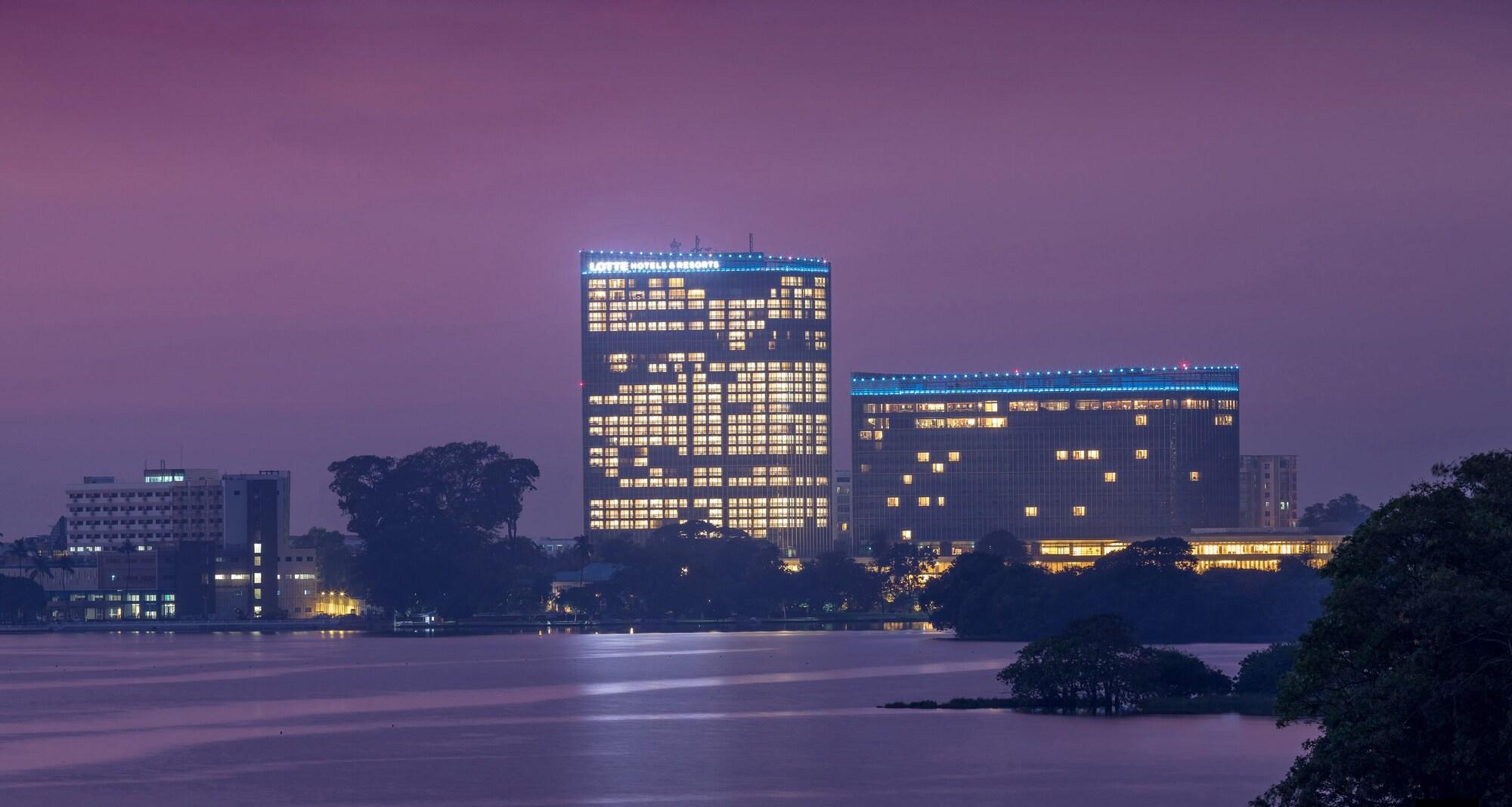 Vista Exterior LOTTE Hotel Yangon