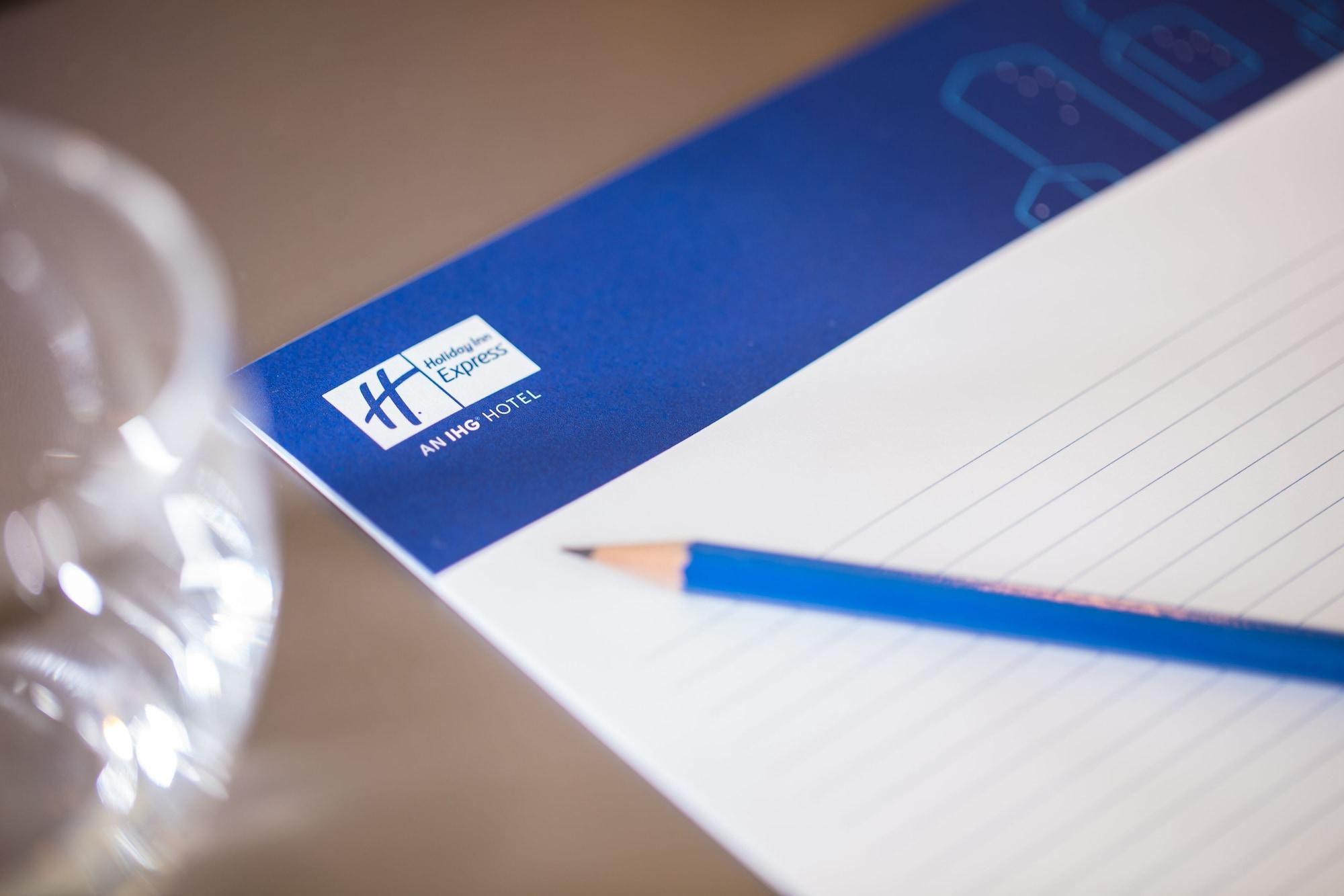 Sala de Reuniones Holiday Inn Express Amsterdam - Schiphol by IHG