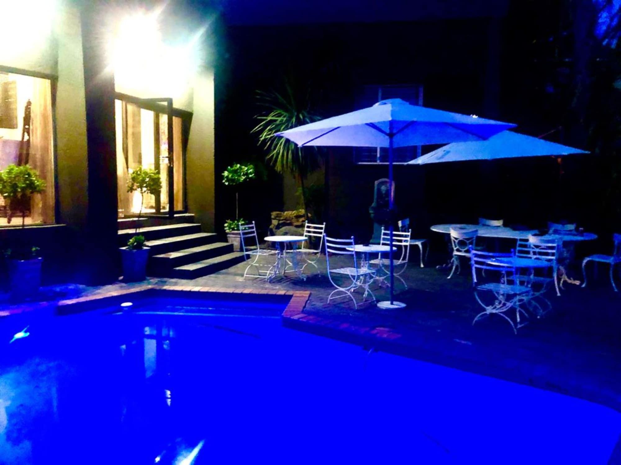 Vista Piscina Absolut Guest Boutique