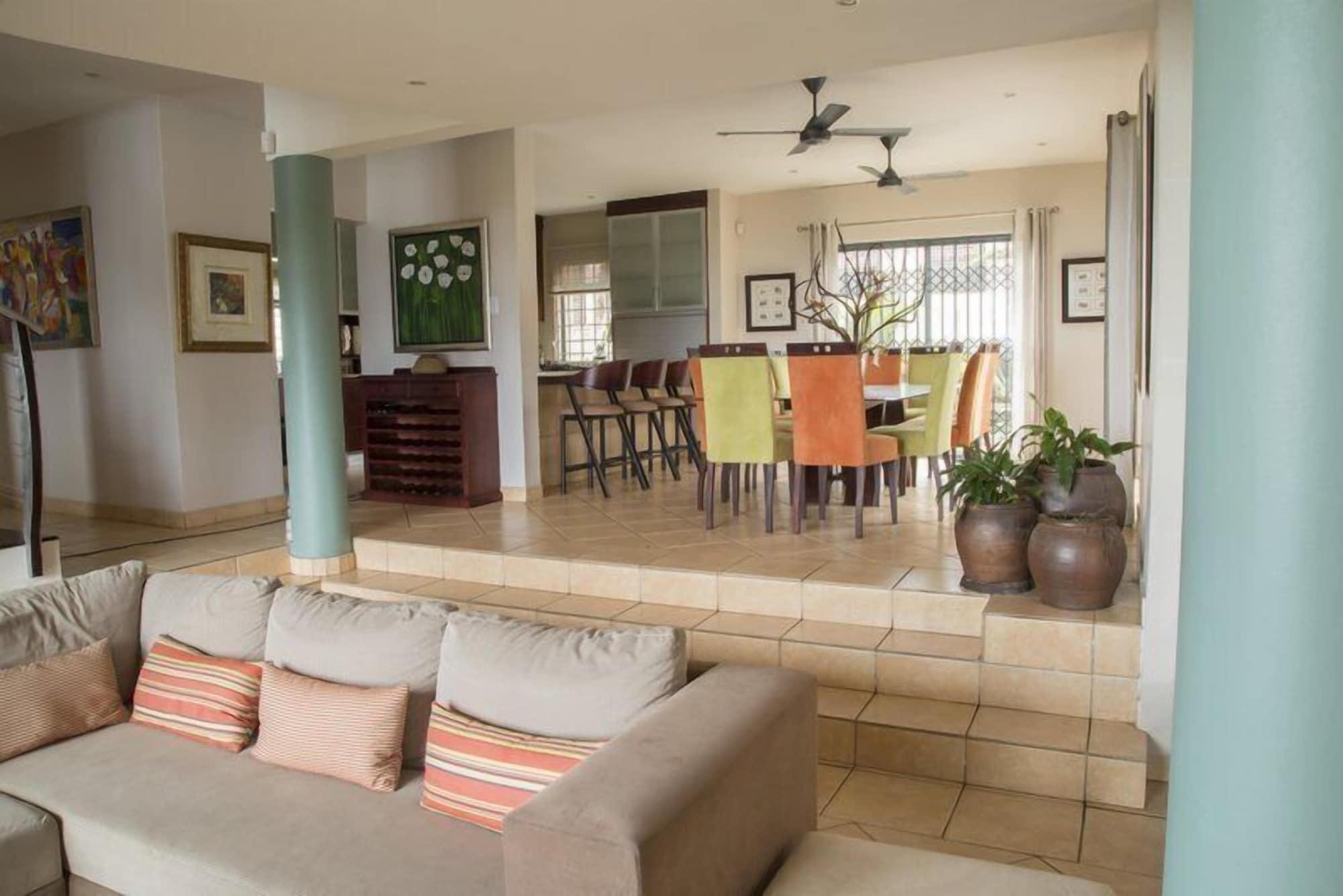 Vista Lobby Misty Blue Bed and Breakfast