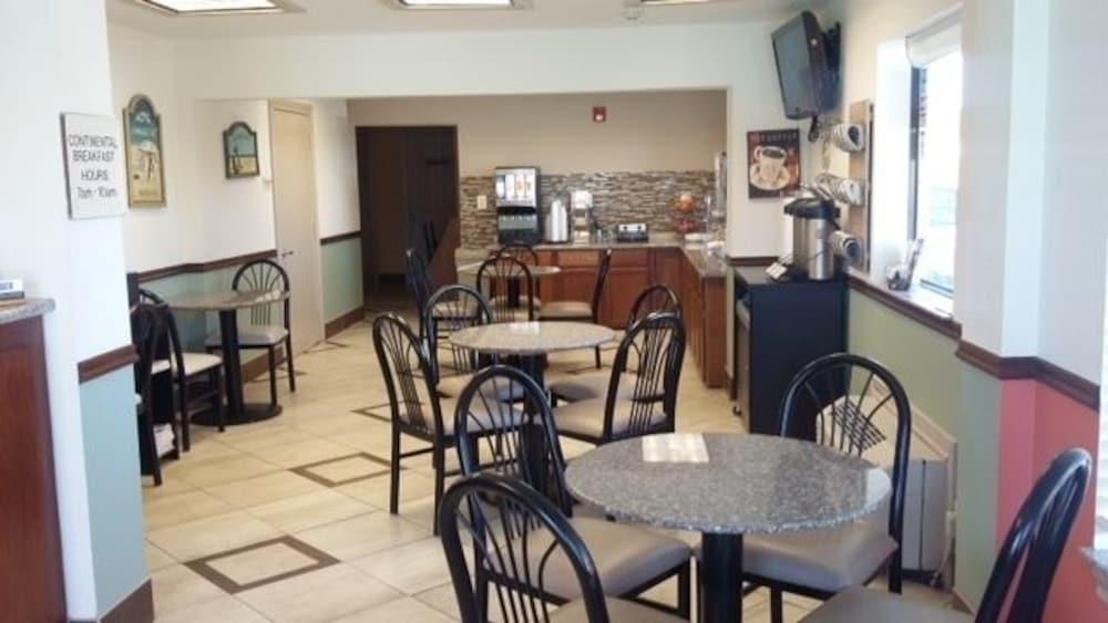 Restaurant Motel 6 Galveston, TX - Beach/Seawall