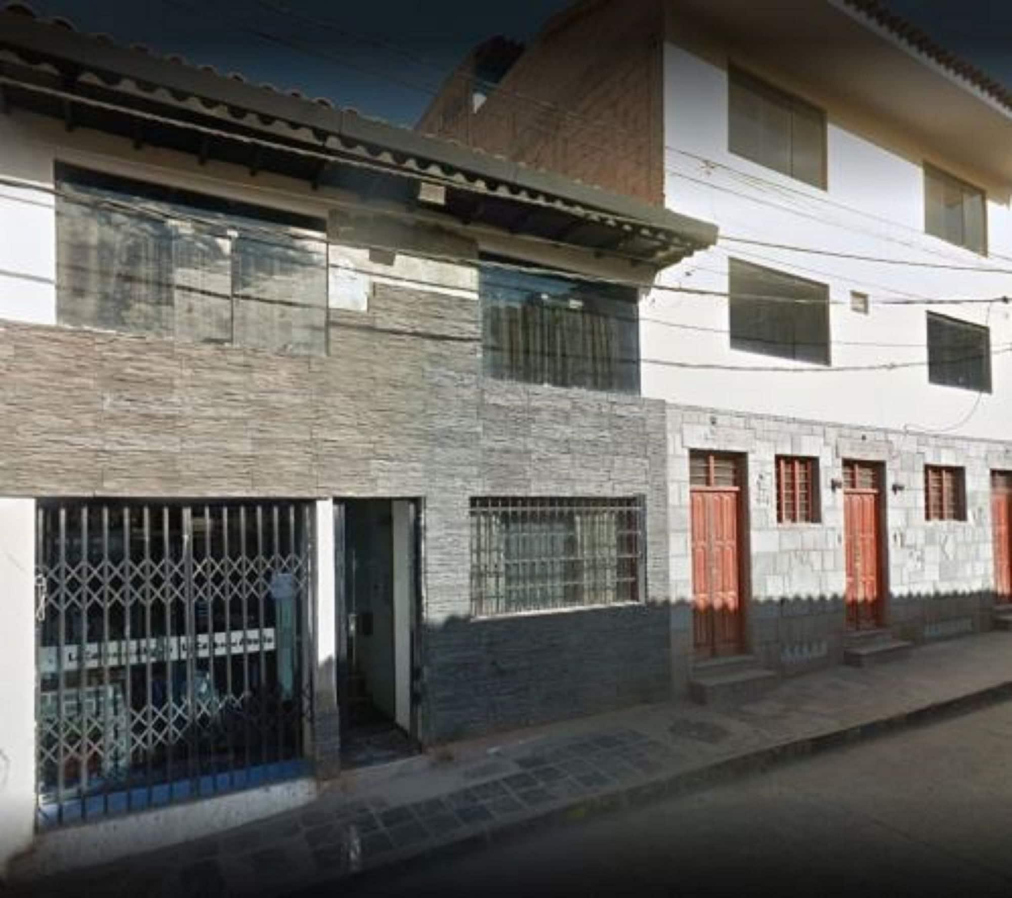 Vista Exterior Casa De Mi Abuelo Hostal