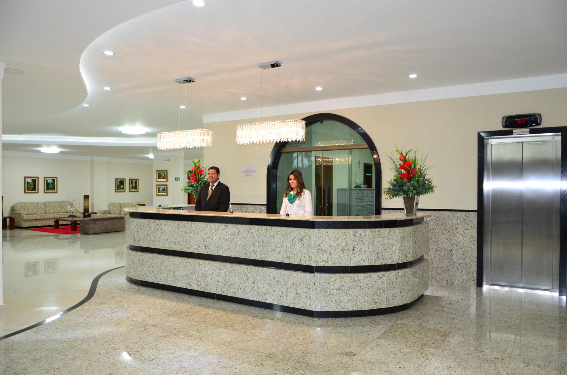 Vista Lobby Carmen Palace Hotel