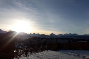 Alquiler Vacacional - Warm studio apartment overlooking the mountains.